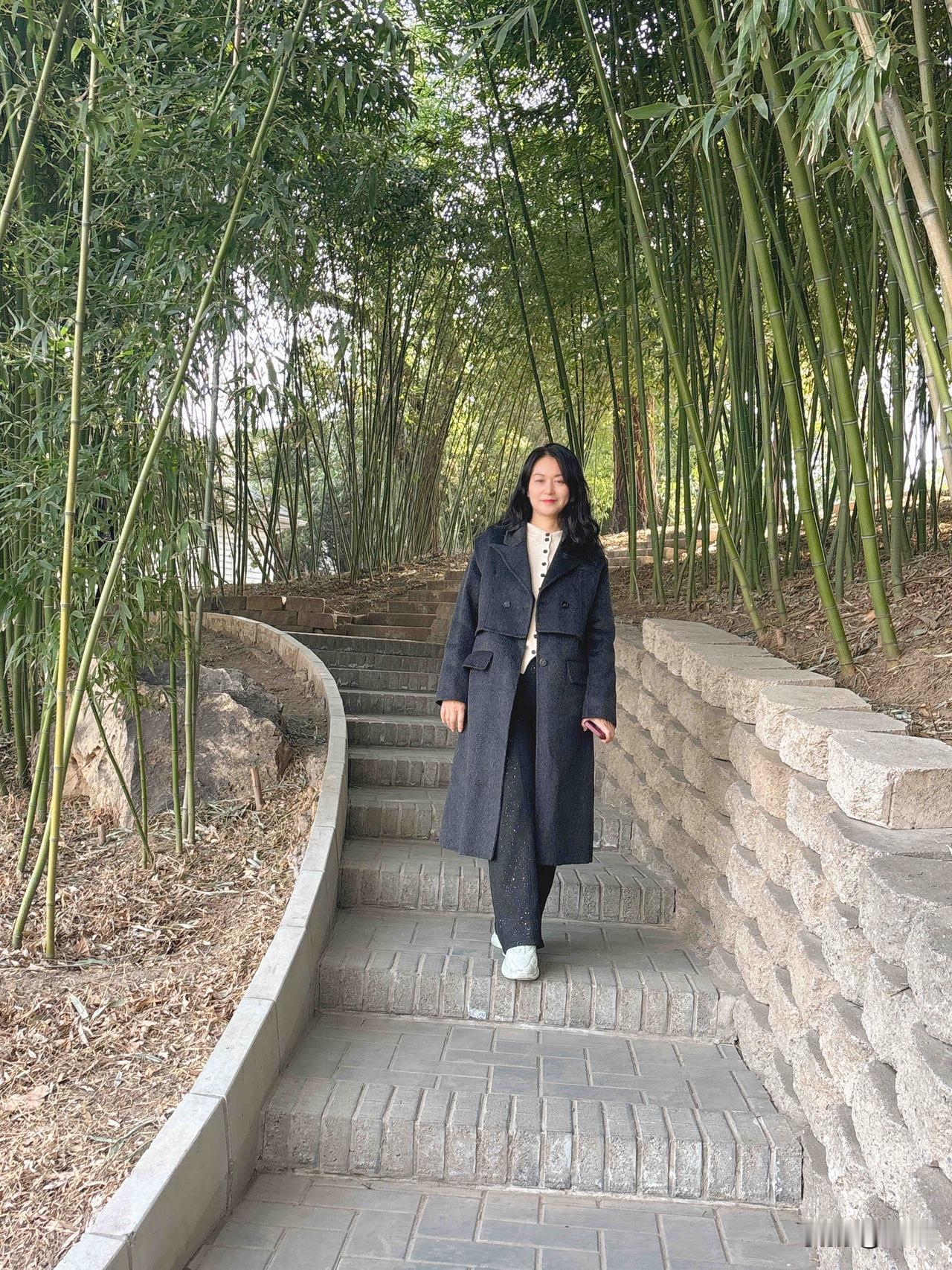 大年初四在紫竹院公园里转了半天。经常在公园门口路过，就是没有进去过。一直以为