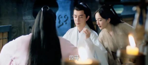 杨幂悼念于朦胧：四哥，愿另一个世界的你永远安好2025年9月11日，杨幂在社