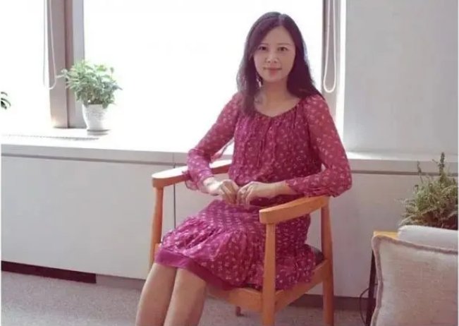 【李蓓称黄金最好的阶段已经过去】李蓓称上周卖掉了黄金半夏投资掌门人、知名私募基金