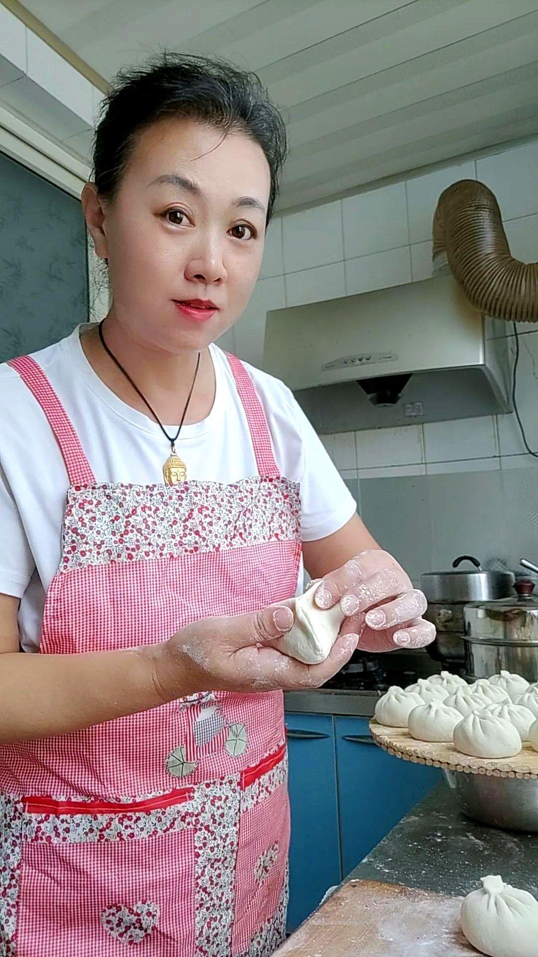 “没钱治病”四个字，直接把一位乳腺癌患者送进临床实验，两年半后她活着回来，还不用