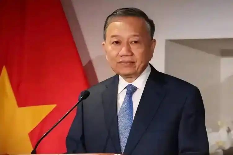 越南的如意算盘，彻底打了水漂！10月14日，越南多家媒体不约而同曝出猛