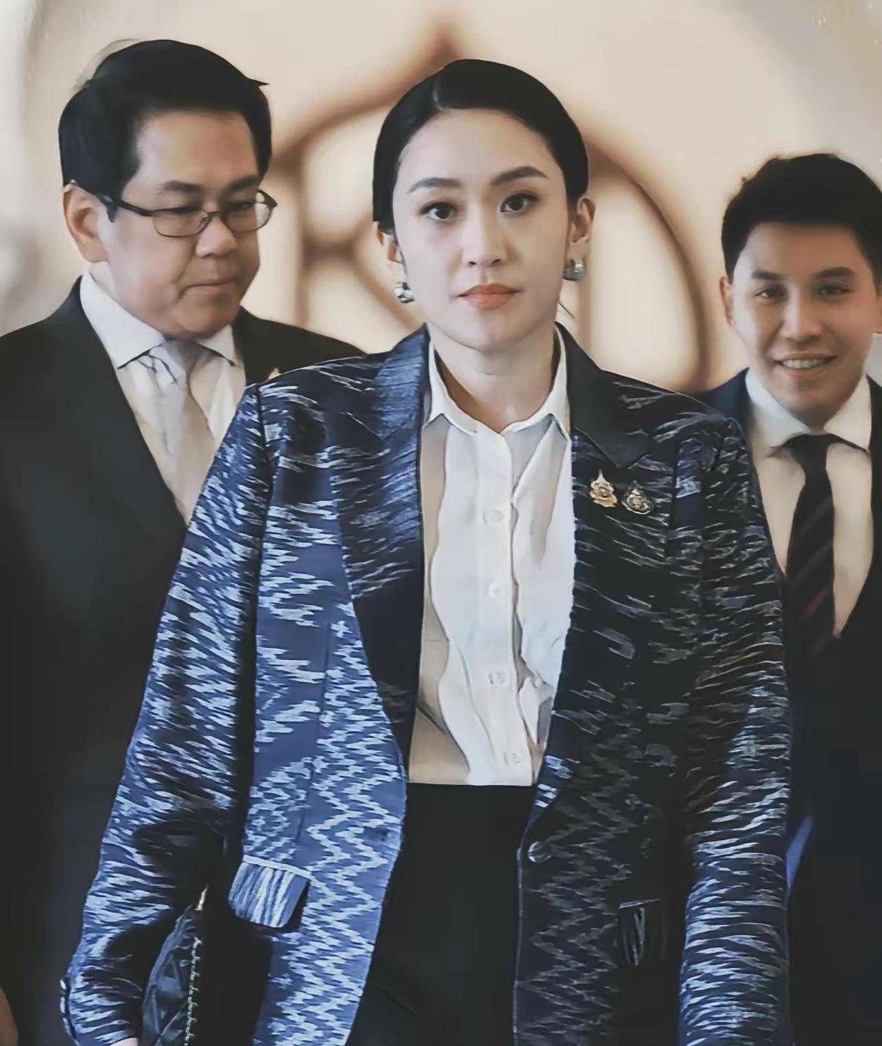4个月之后，泰国的为泰党有可能会卷土重来，他们的代表人物佩通坦有可能会向现任的总