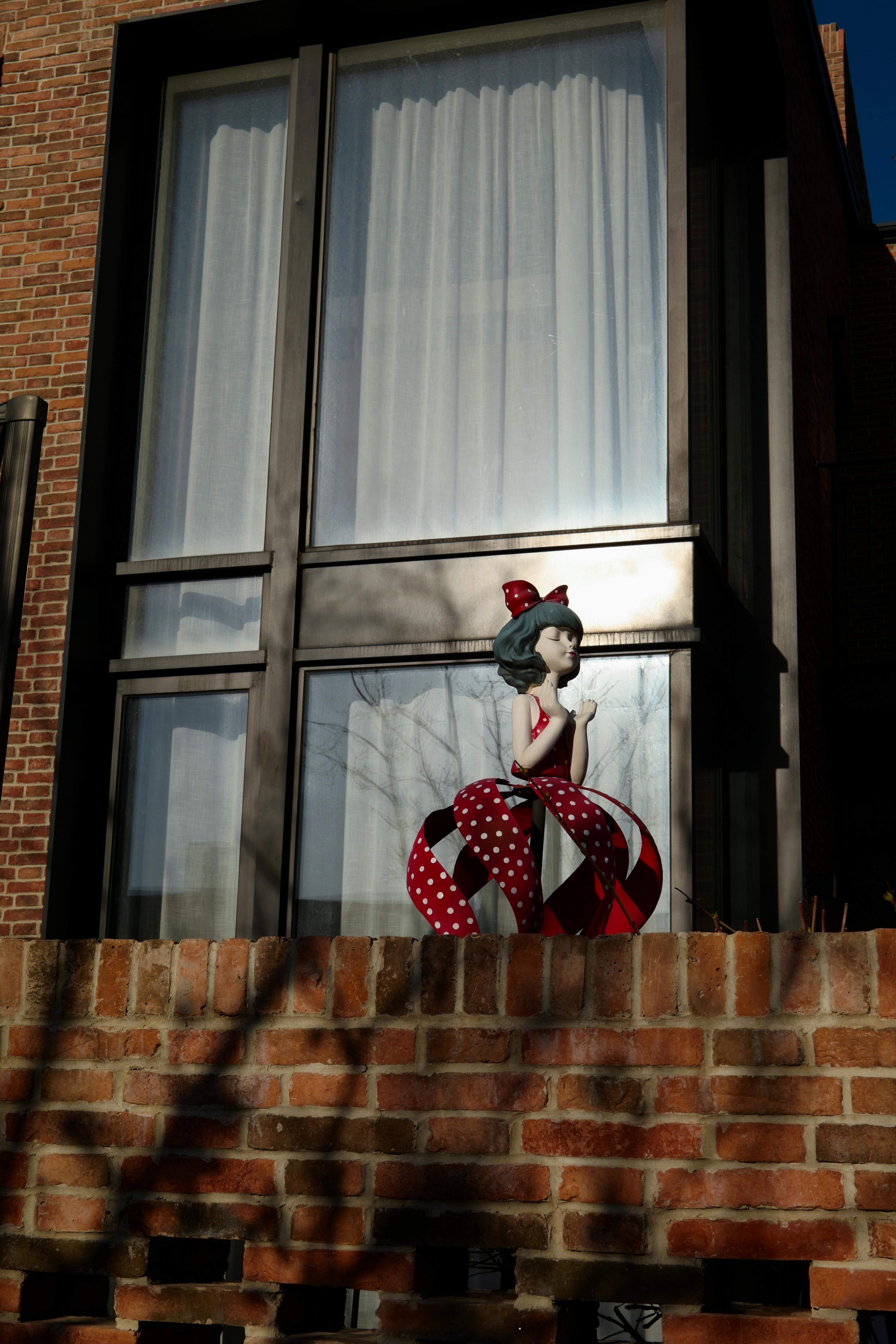 原来我真能花100万嗯…今天带孩子来某北京周边旅游，莫名其妙花了三个多一百万