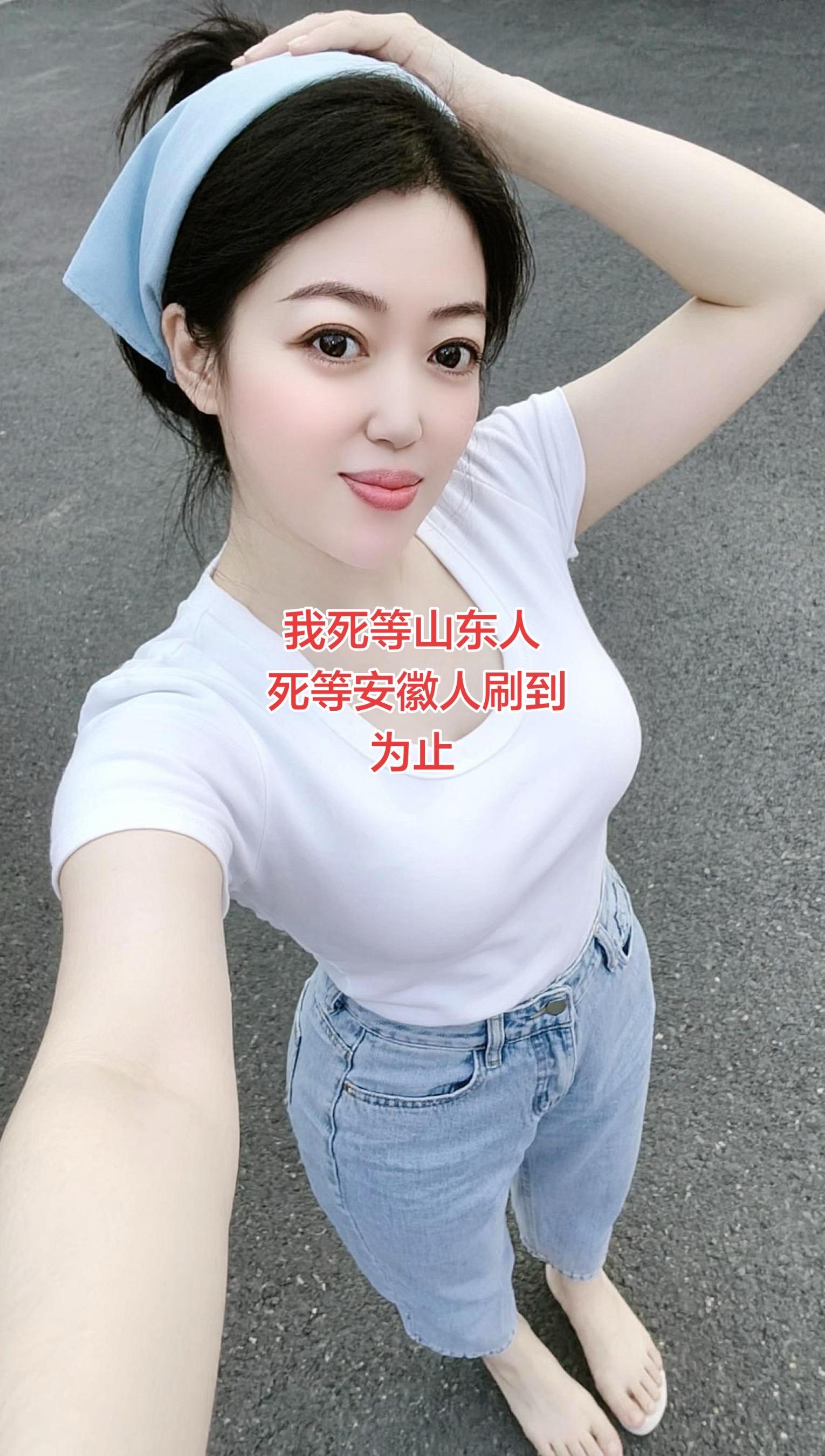 AI简约自拍 穿搭 穿出自己的风格