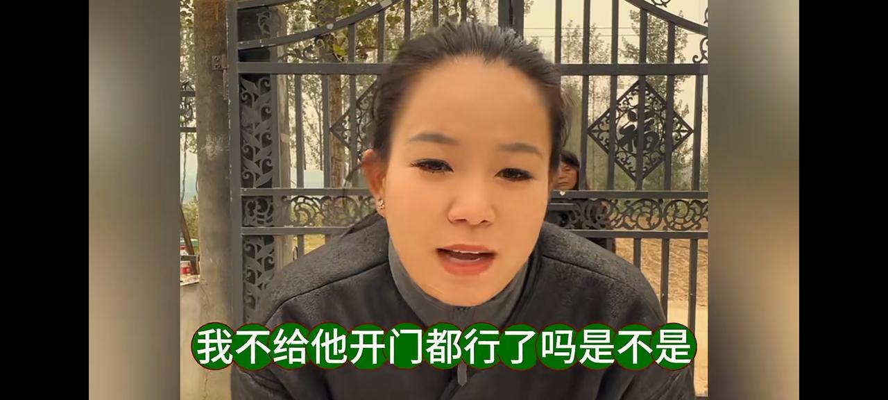 老壳子老样子每天来李佳每天直播，有改变的地方是锁门，老壳子来找王老六，王老六没