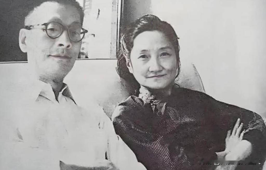 1957年，58岁翁瑞午爱上了一名女大学生。对方母亲大怒，发誓要将他告进大牢。不