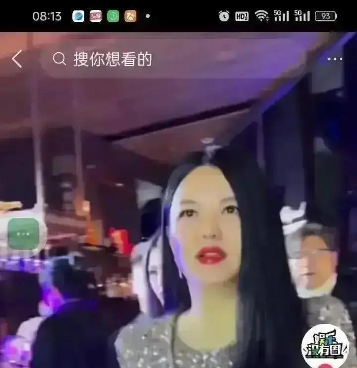 李湘砸2000块送雪茄，何超琼眼皮都没抬一下。这根本不是钱的事儿，这是认知的鸿