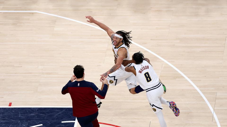 3-1变成2-2!快船史诗级逆转就差0.1秒,泰伦卢又成罪魁祸首