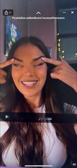 代表芬兰出征2025年环球小姐的芬兰小姐SarahDzafce发表种族歧视照片