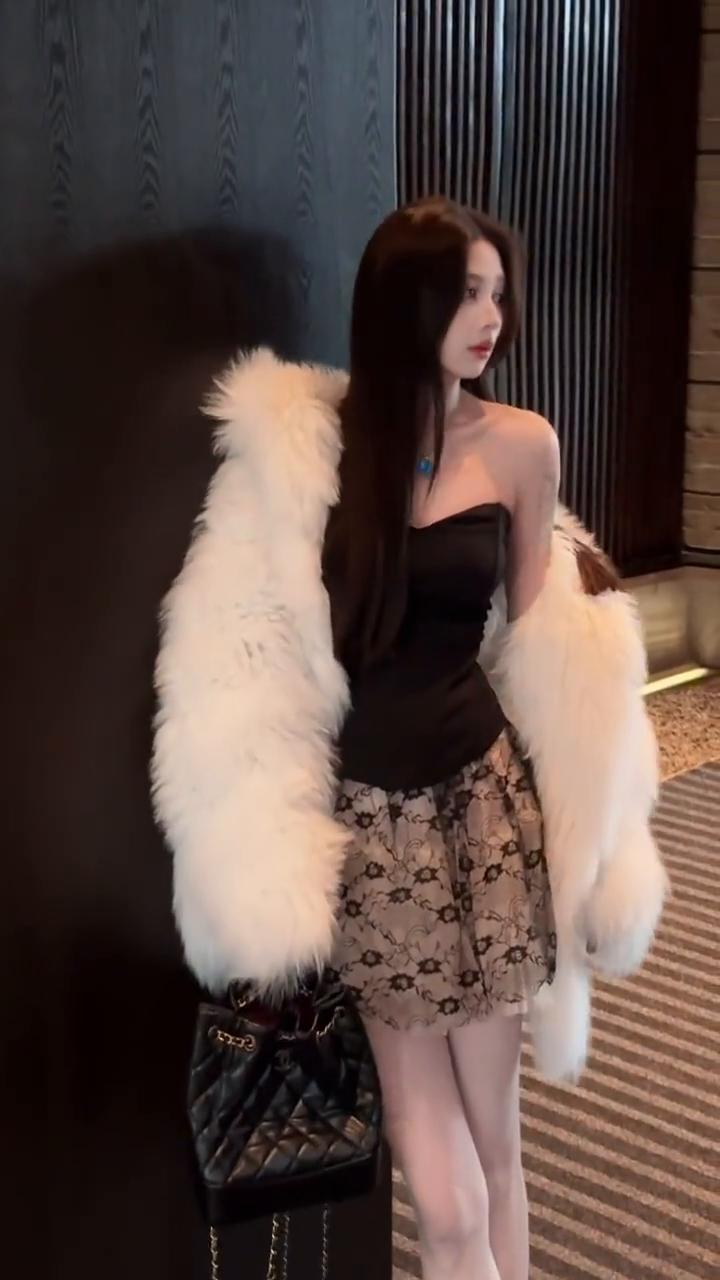 inthenobody，babyandme。