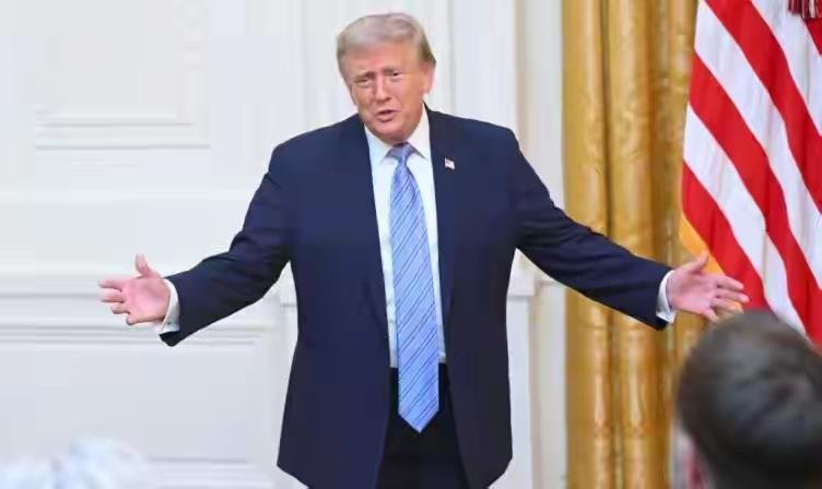 两党罕见达成一致：要用从中国收来的钱，帮助美国实现工业振兴美国最高法