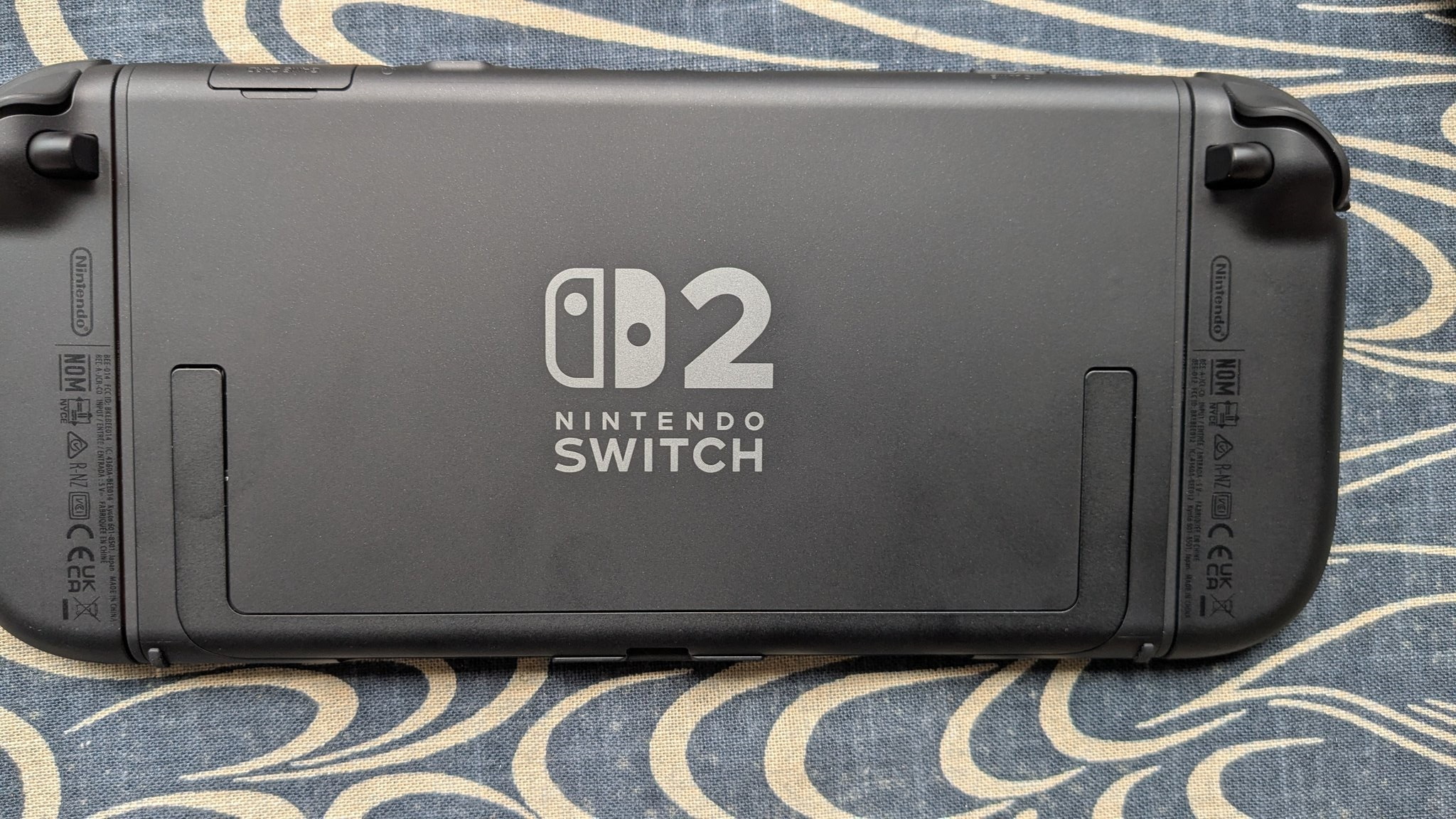 任天堂的新一代主机Switch2本月推出之后爆火，短短4天就卖出去了350万台
