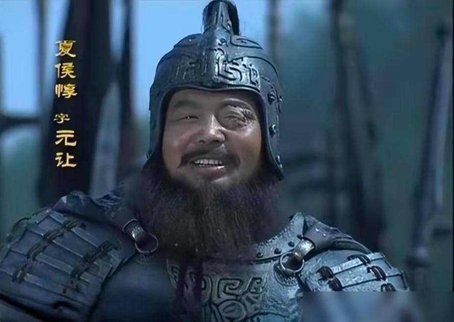 夏侯惇：我的权力和孟德一样大，他能给你们的，我也一样可以。这话要是搁在别的将