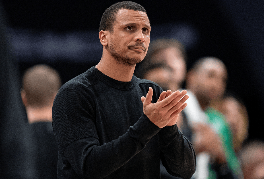 马祖拉: 我们有很棒的阵容深度, 有12-13个可用轮换