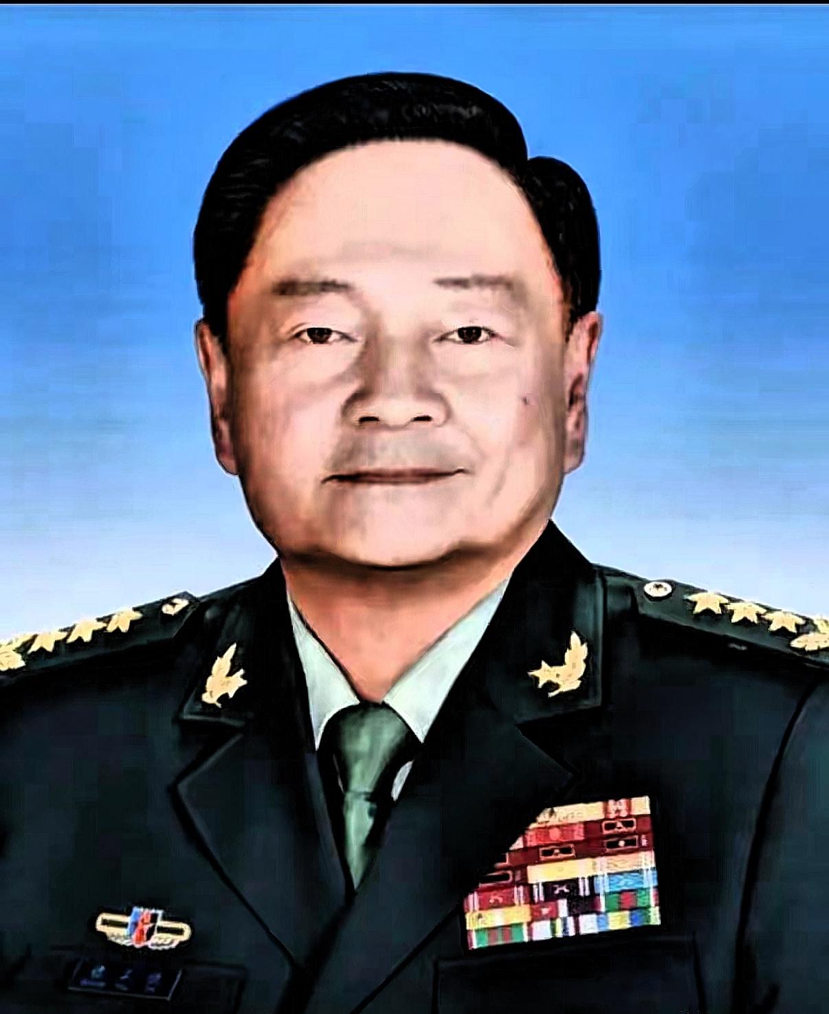 看着这些反腐通报，我突然意识到，光盯着“抓了谁”可能还只是治标。说实话，每次