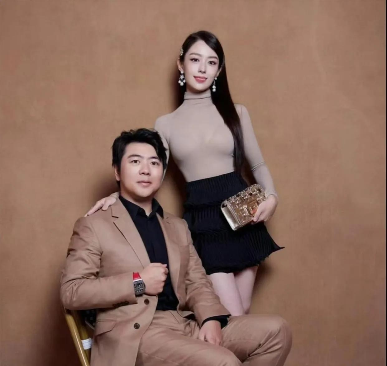 吉娜这身材没话说，怎么形容呢？又苗条又丰腴！郎朗国内知名的钢琴表演艺术家，单