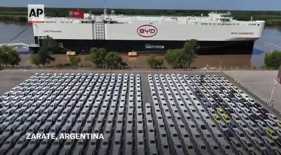 比亚迪，火遍欧洲的中国高端车最近很多人都发现，在欧洲的马路上，最风...