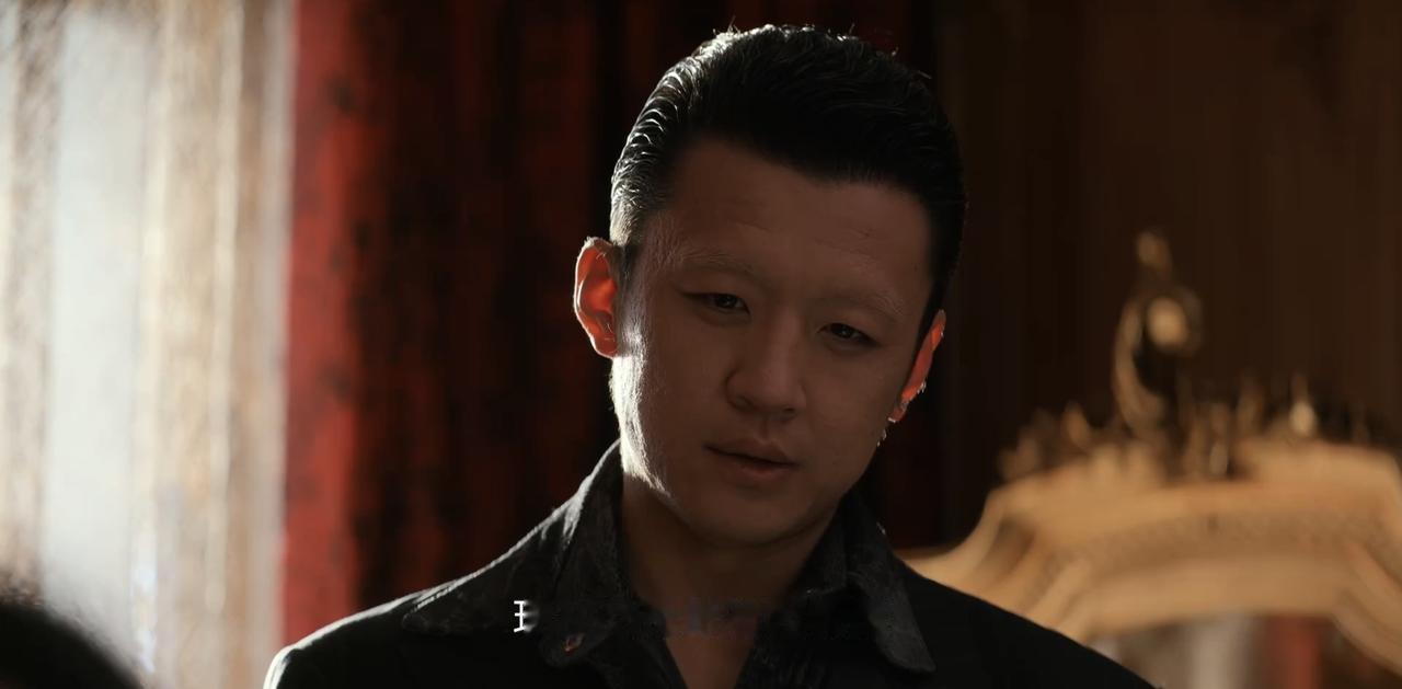 人性到底是“自私自利”，还是“无私奉献”。这也是枭比人更有人性的争议点。林喜