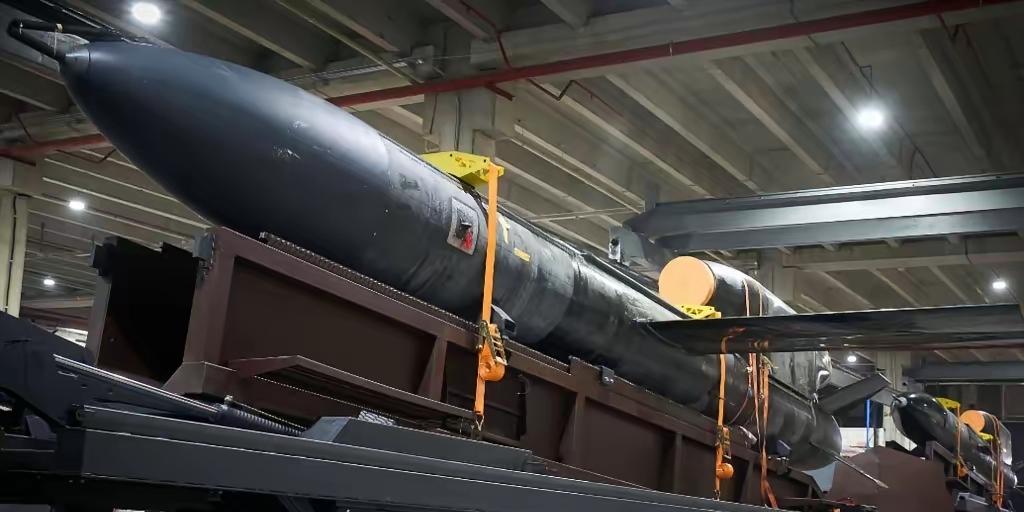 2026年2月21日凌晨，一道火光撕裂了俄罗斯腹地的夜空。乌克兰武装部队用“火烈