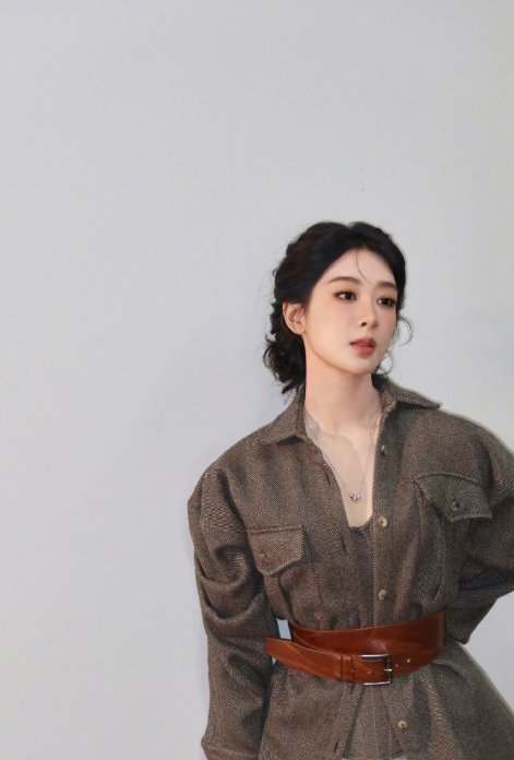 看到杨紫这新造型，我震惊了！