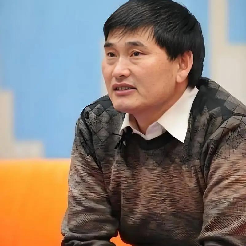 朱之文说政府举办的公益演出活动我是随叫随到，如果是个人举办的必须要给钱才去。