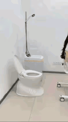 这椅子设计的挺不错的