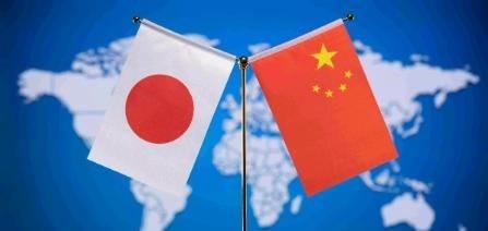 中国真拿出刀子，反而没有一个国家敢上了！我们对日本出重手，结果没想到特朗普不表态