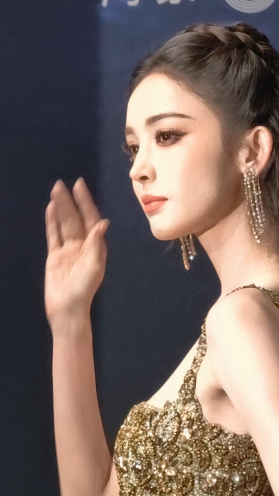 原相机无美颜无滤镜纯生图。。。娜扎你是美神娜扎无美颜无滤镜纯生图我拍的星现场