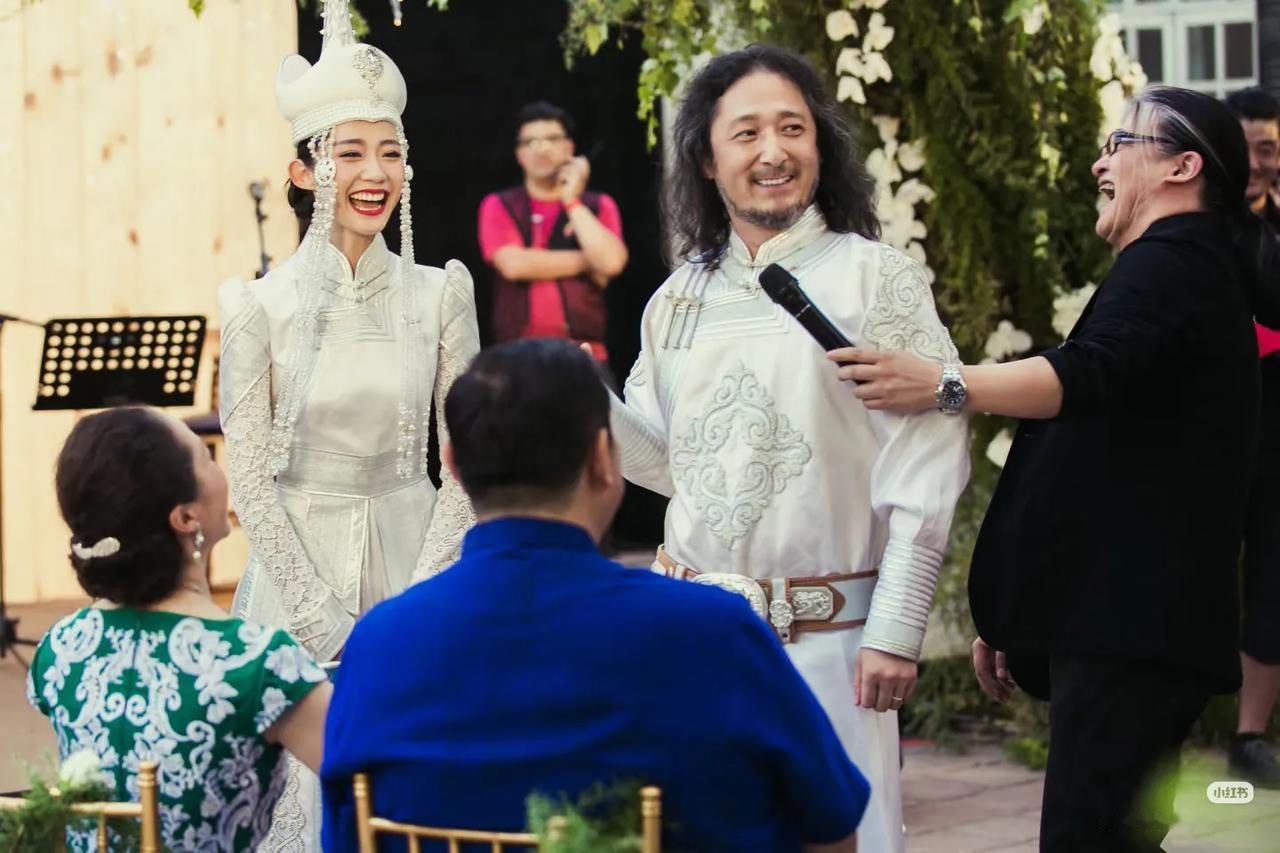 三宝说自己不好让明星好友去老婆千惠的直播间帮忙刷人气，绝不为了赚钱而消费友情，