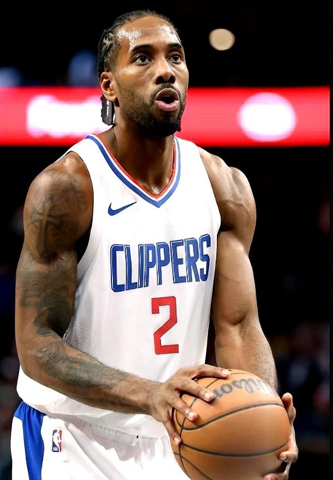 5000万年薪，表现一个天一个地。哎呀，看看快船的伦纳德和76人的保罗-乔治