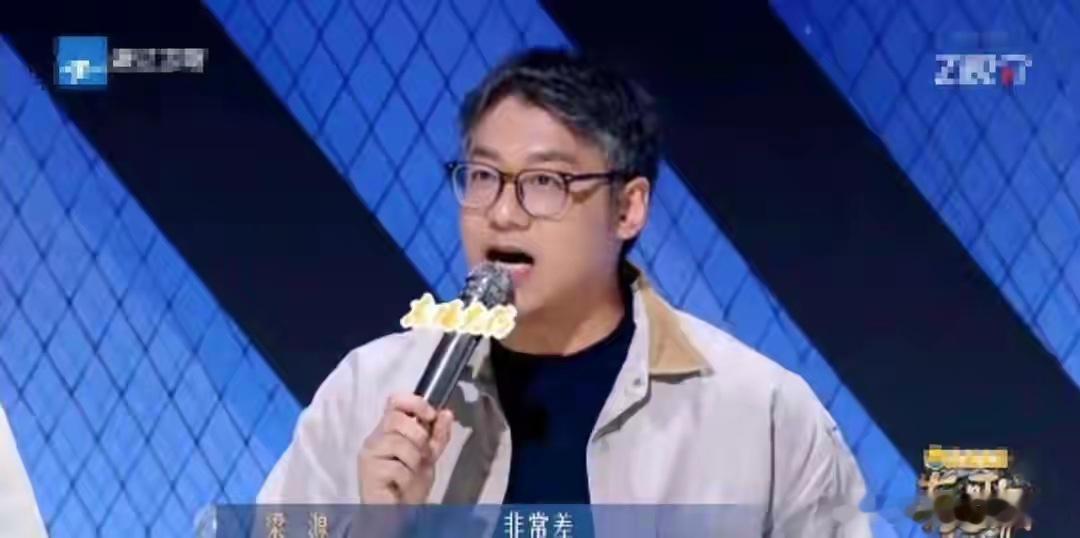 欢子吴克群唱《棱角》遭批，乐评人台上评歌台下骂街，争议在哪儿。《有歌第二季》直接