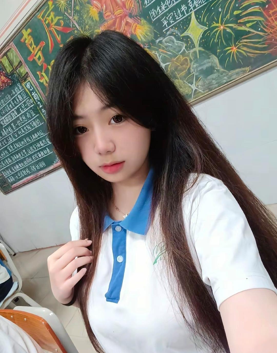 不知不觉，暑假还有一个月了。