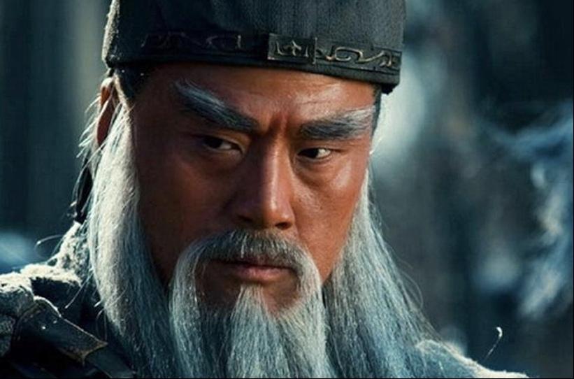 关羽之所以要斩了庞德，而不是把他送回蜀汉让马超慢慢感化，其实是有这么三个原因的：