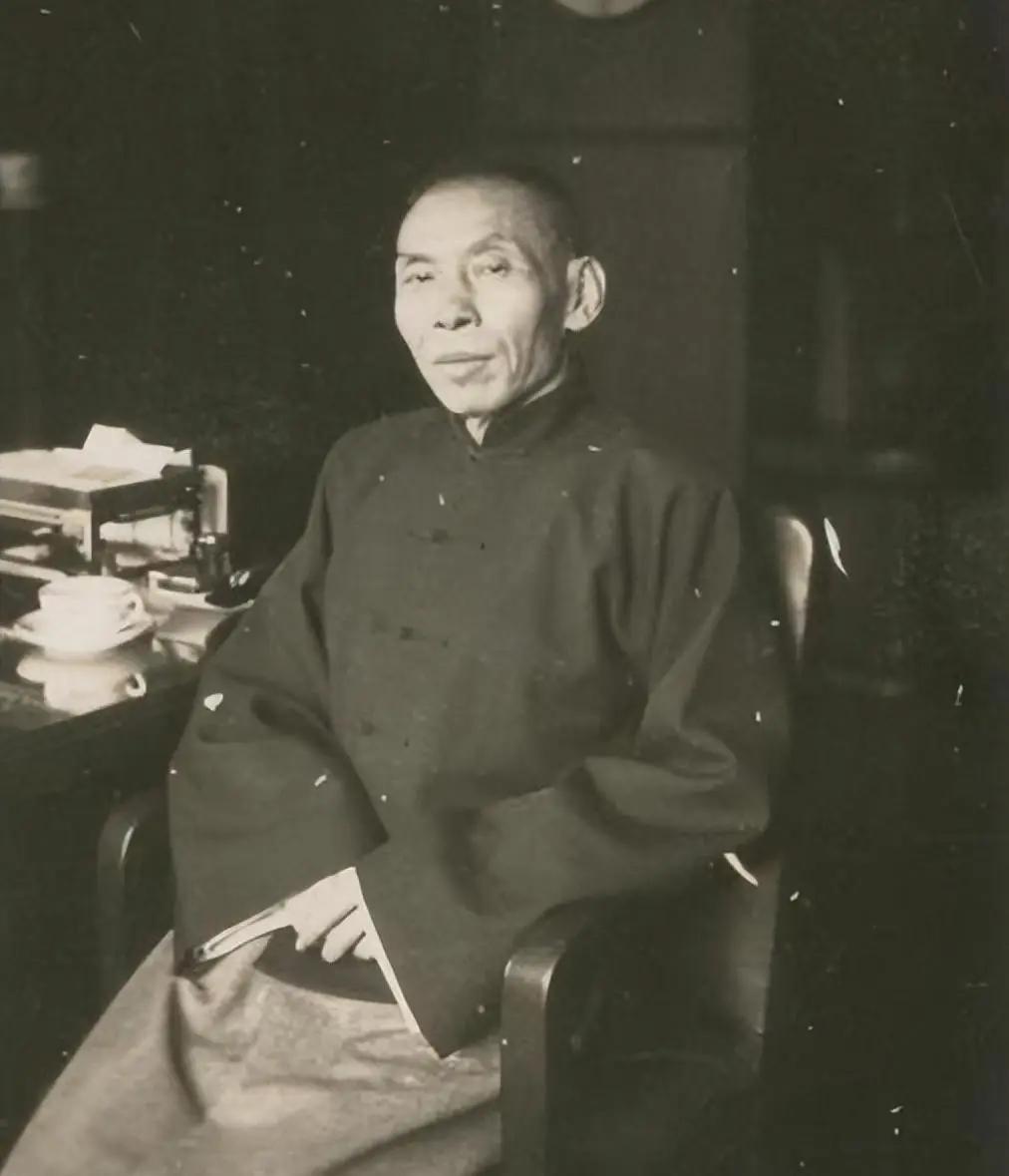 宋子文和杜月笙，他们之间的真实关系，究竟是怎样的？上世纪三十年代的上海滩，流传