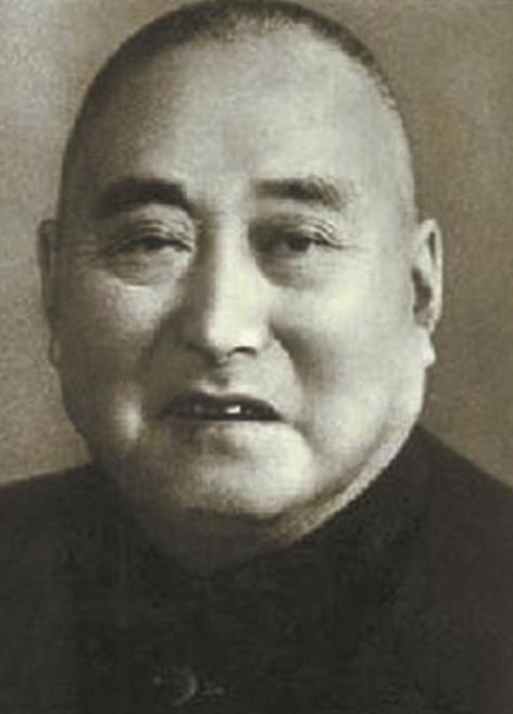 同样是借国宝，看看毛主席是怎么做的，1959年，毛主席向黄炎培借了件稀世珍宝——