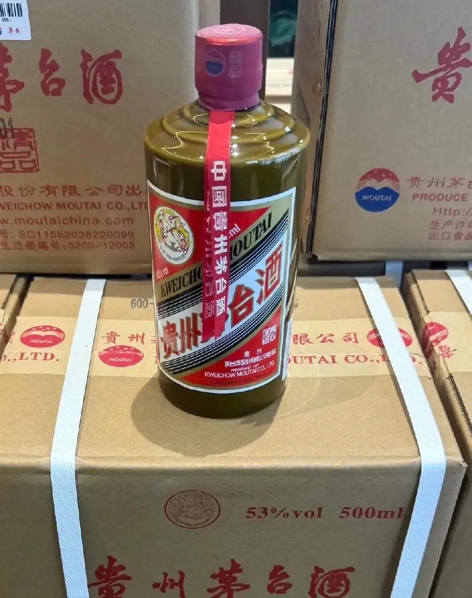 前几天和朋友吃饭，聊到白酒，突然发现一件挺有意思的事。贵州茅台、五粮液、山西