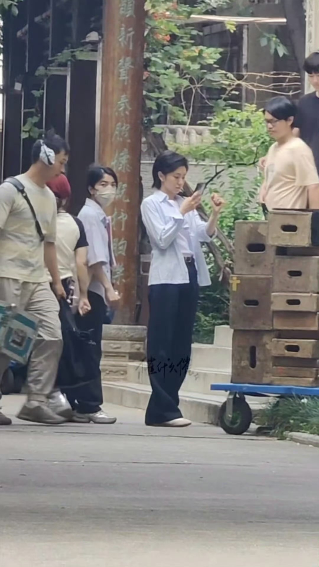 顶着一张那么嫩的脸演妈咪也这么有感觉