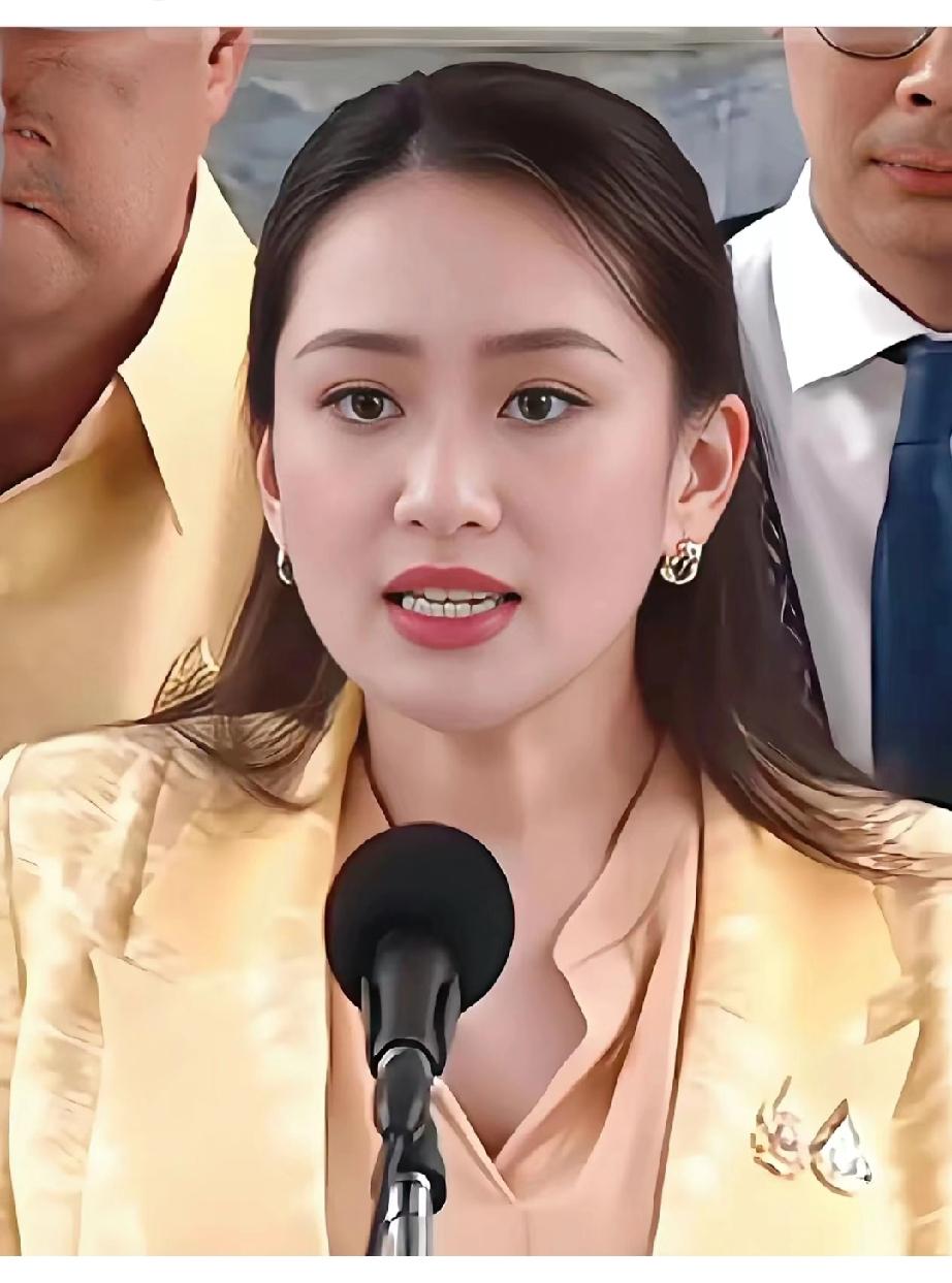 新消息泰国国王宣布了2025年10月10日，泰国国王哇集拉隆功在曼