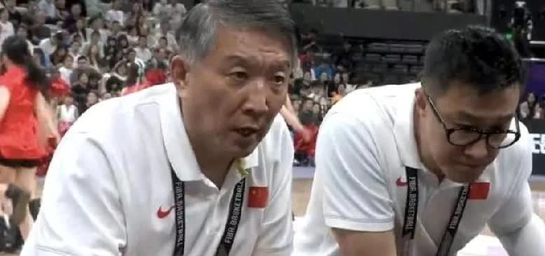 宫鲁鸣下课！大概率不太可能发生的事情，但是失利主教练负全责：1.王思雨得不到