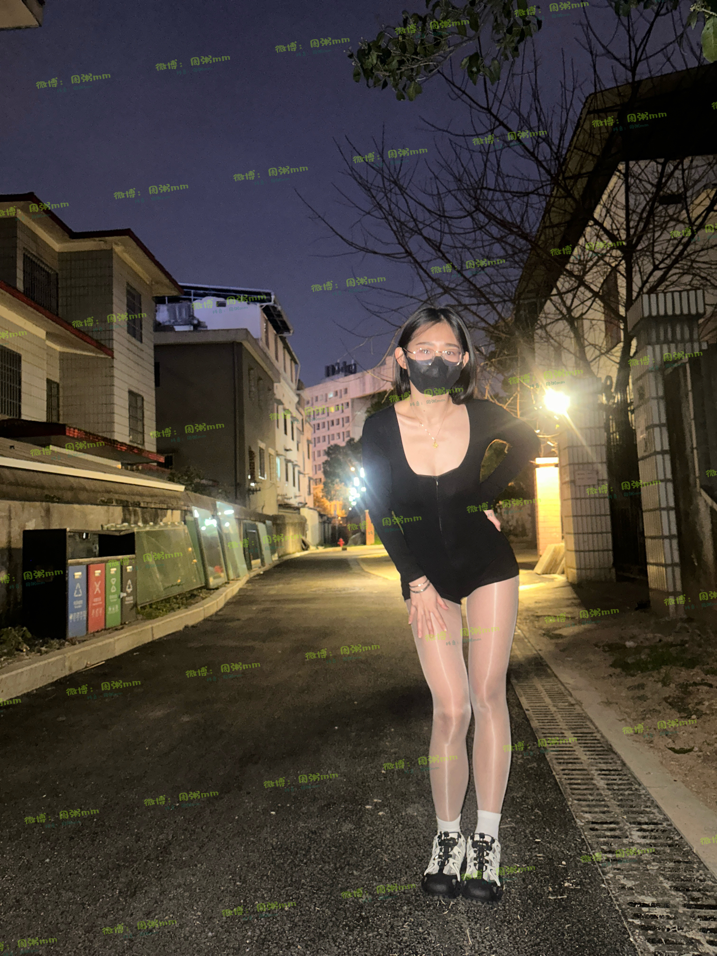 散步🚶‍♀️​​​