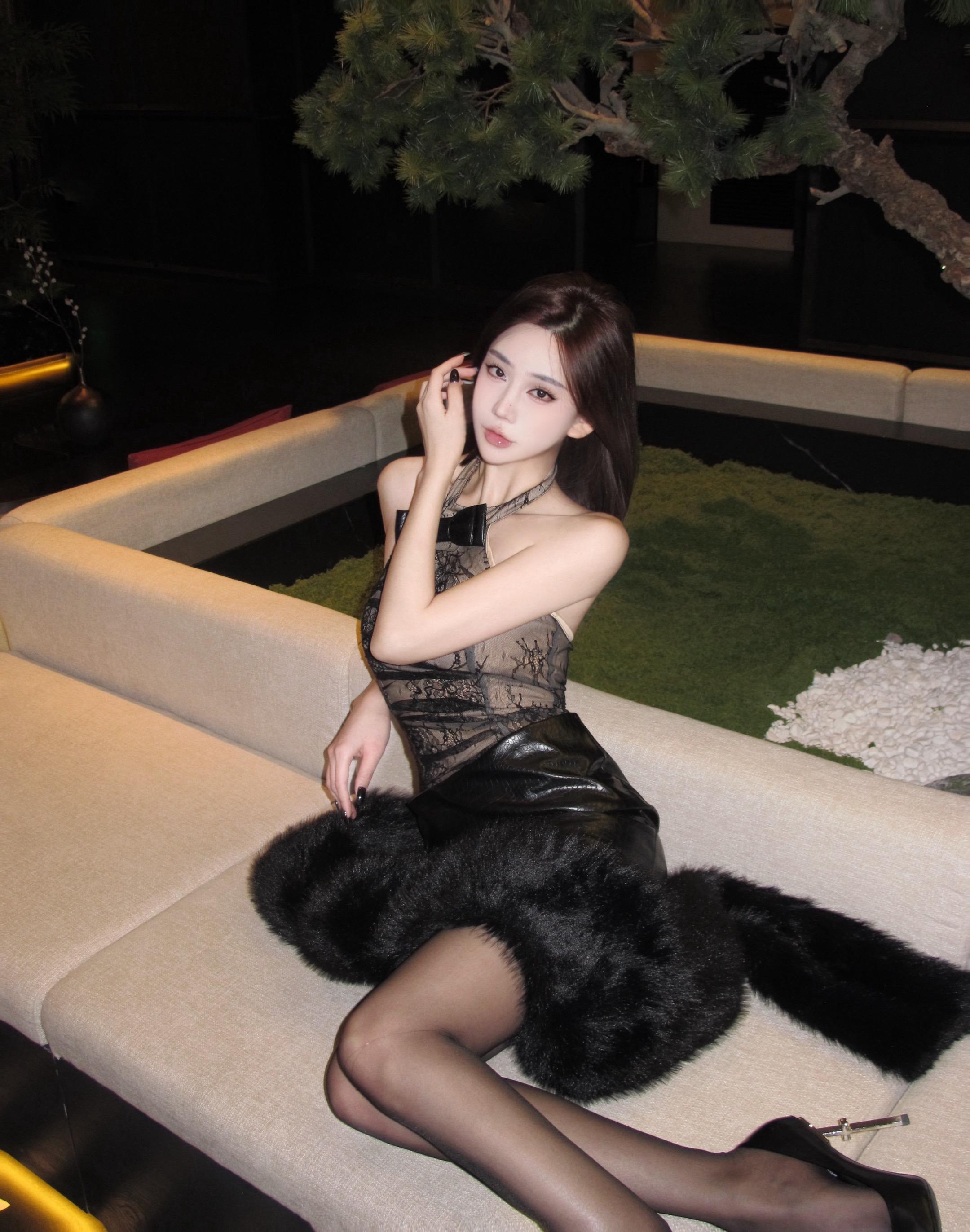 喜欢和你玩 有种逗小狗的感觉