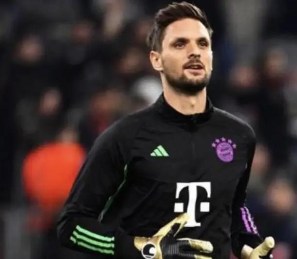 拜仁太难了，一门诺伊尔和二门乌尔比希都无法出战，三门乌尔赖希在和勒沃库森的比赛中