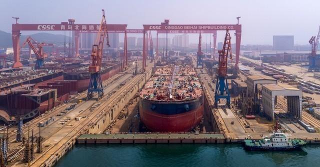 40艘大单直接砸向中国，年初韩国造船业拿到了全球62%的订单，韩媒马上狂欢，还扬