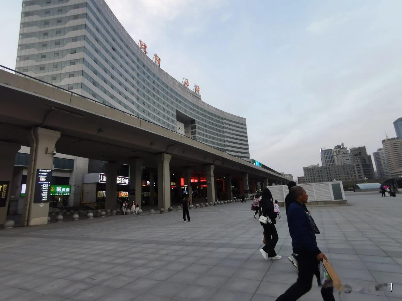 东西南北中，“五一”玩嗨大沈阳！来沈阳究竟咋玩最惬意、最过瘾？4月29日，沈