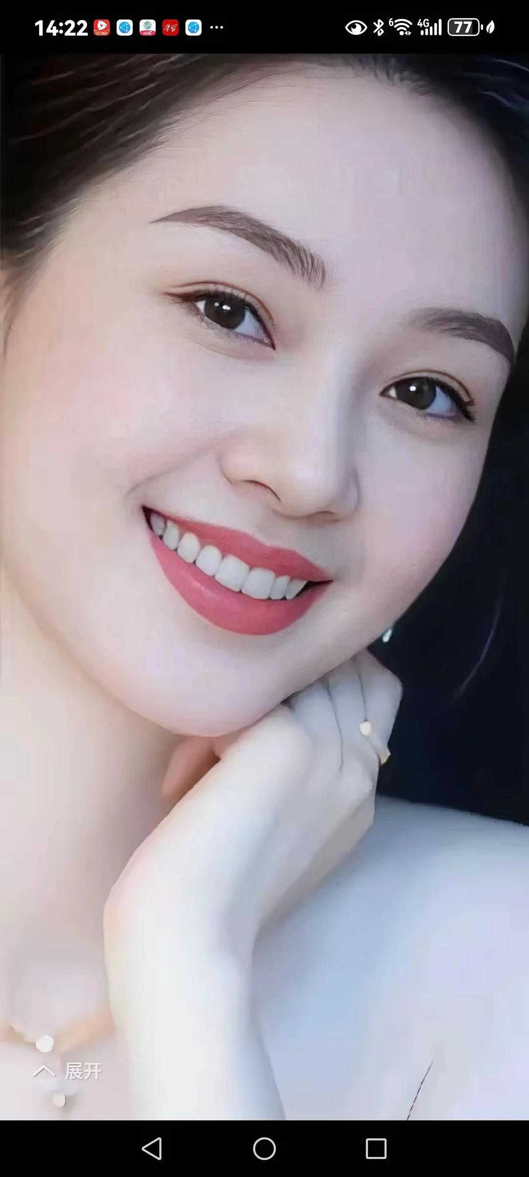 两情若是久长时，心灵相通最惬意。红尘难遇有缘人，珍惜眼前莫迟疑。