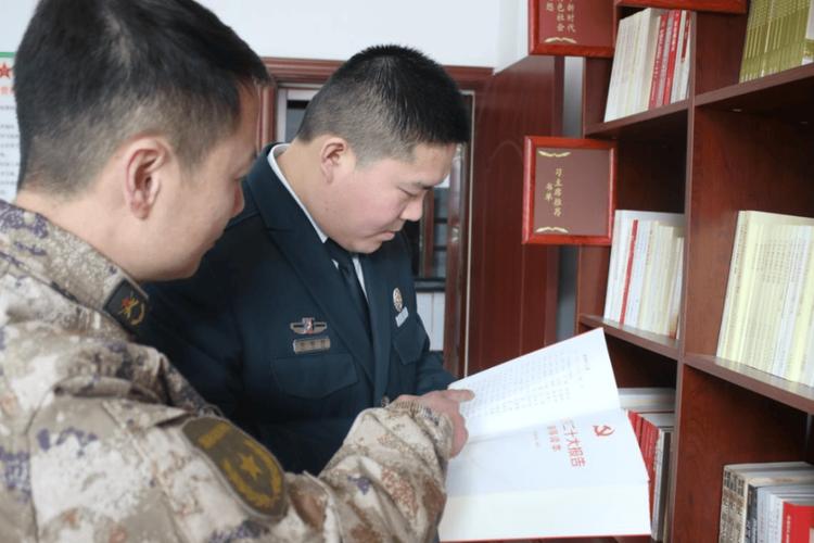 真没想到，开封最高军事单位居然不是武警支队，而是正师级军分区坐镇。这个反差一摆出来，确实挺让人愣一下