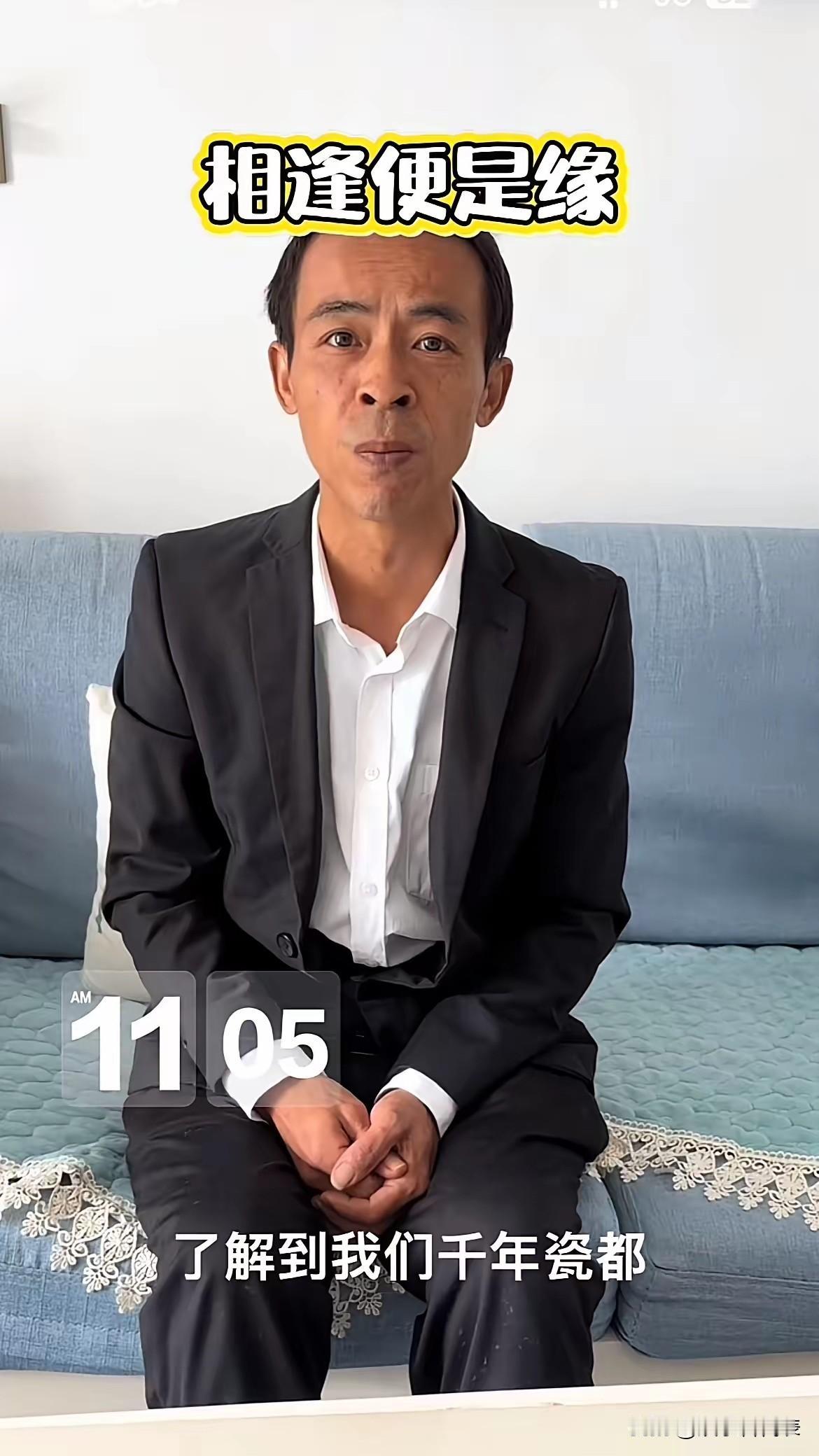 全民抵制还排长队？鸡排哥不巡炸了，五中家长却犯愁！景德镇鸡排哥李俊永，之前