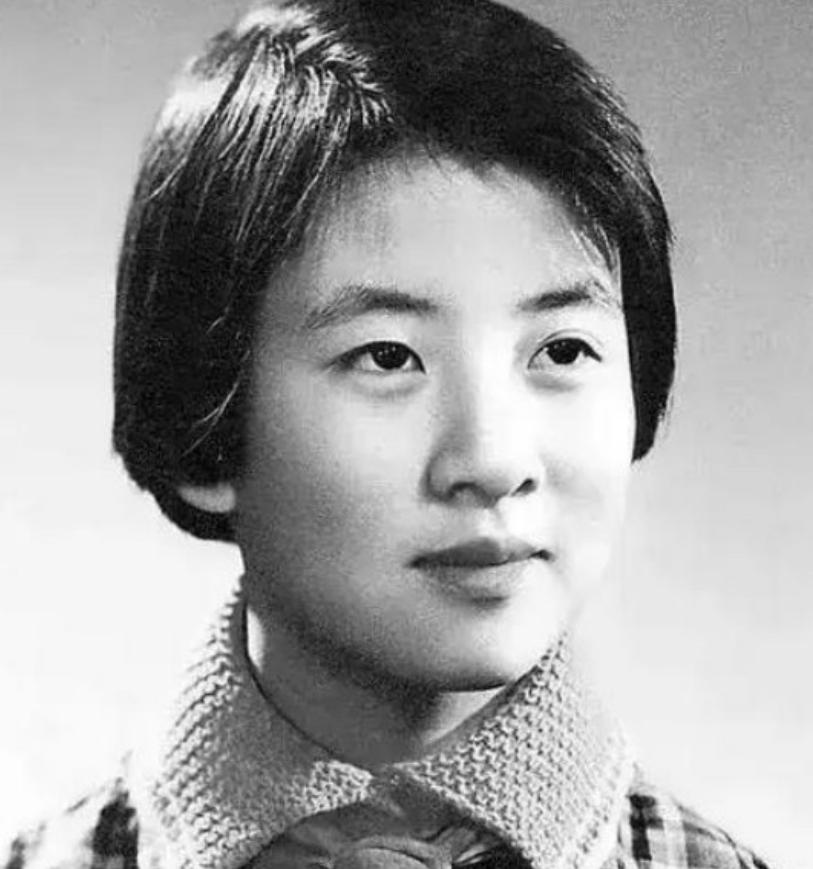 2017年12月，黄帅走了，没有留下只言片语，她把一切都交给了时间，对于五六十年