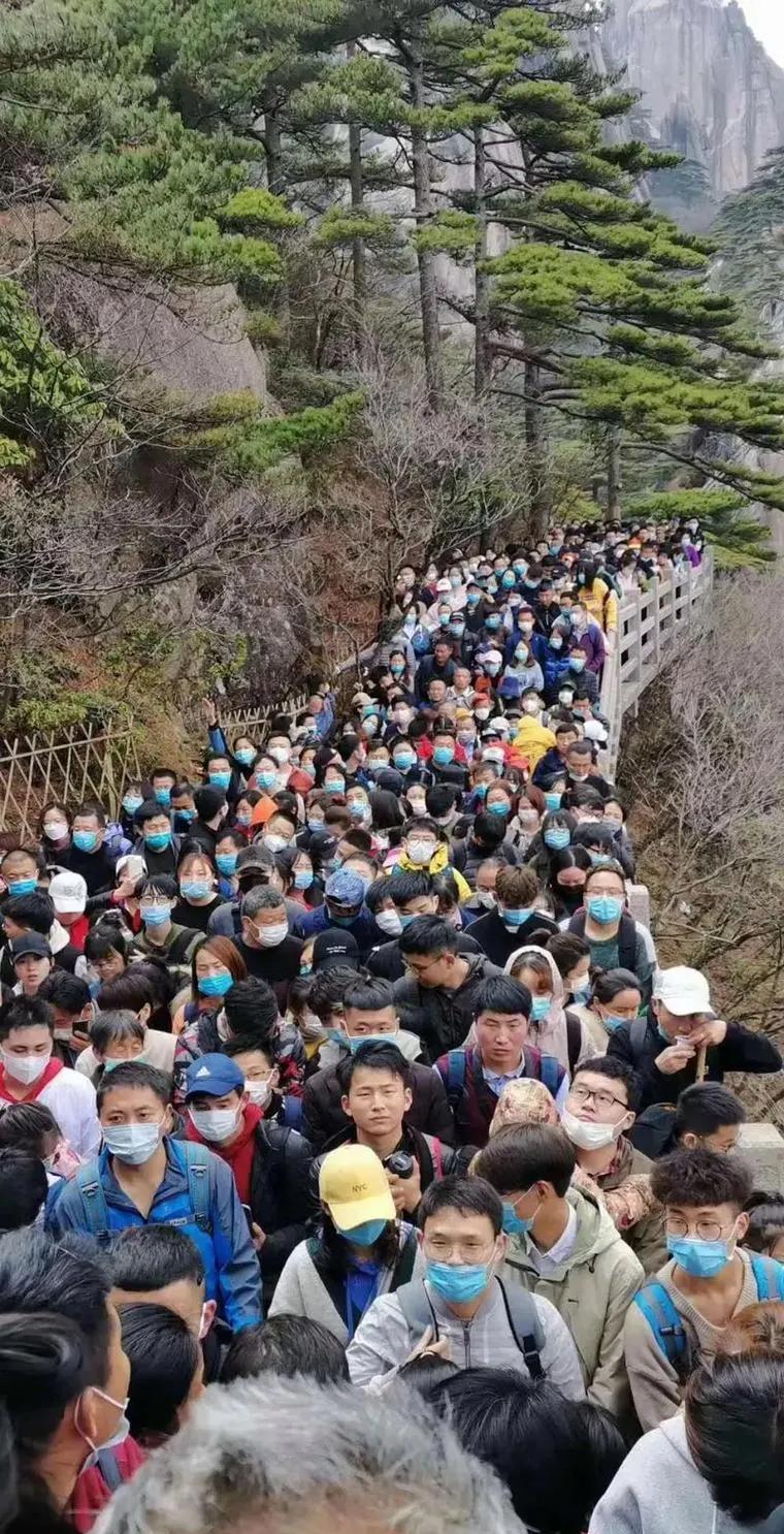 家人们，谁懂啊？有没有跟我一样遭遇的：开车几百公里，到了景点，当天的门票竟然