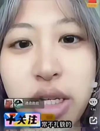 俩在国外待过的女子回国，一下飞机就开始对国内各种各样的嫌弃、抱怨的日瞧不起。